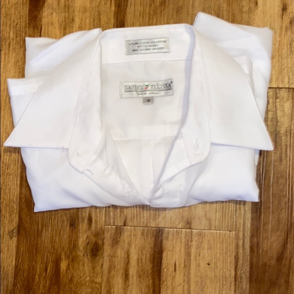 Men’s dress shirt